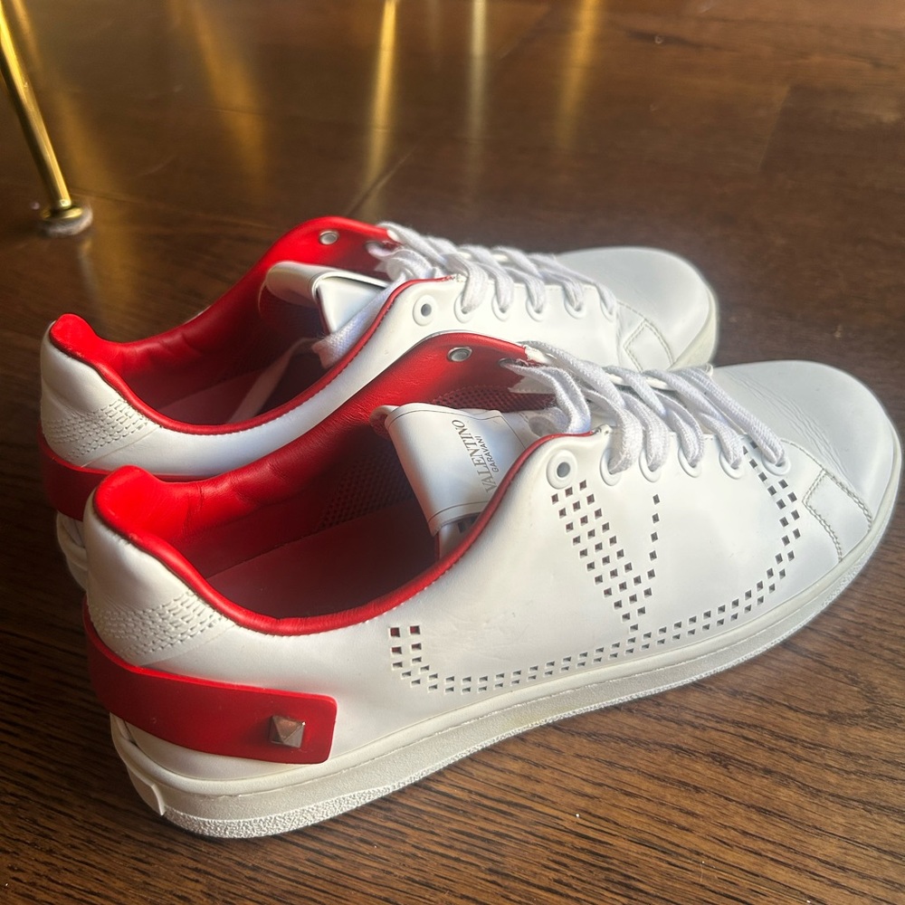 Valentino Garavani Backnet VLogo sneakers